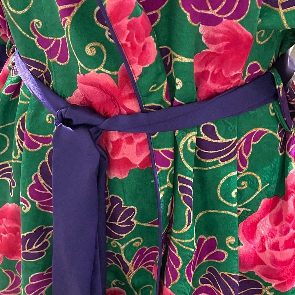 VTG Victoria's Secret Gold Label Robe M/L Floral Belted Green Pink Purple - Picture 6 of 16